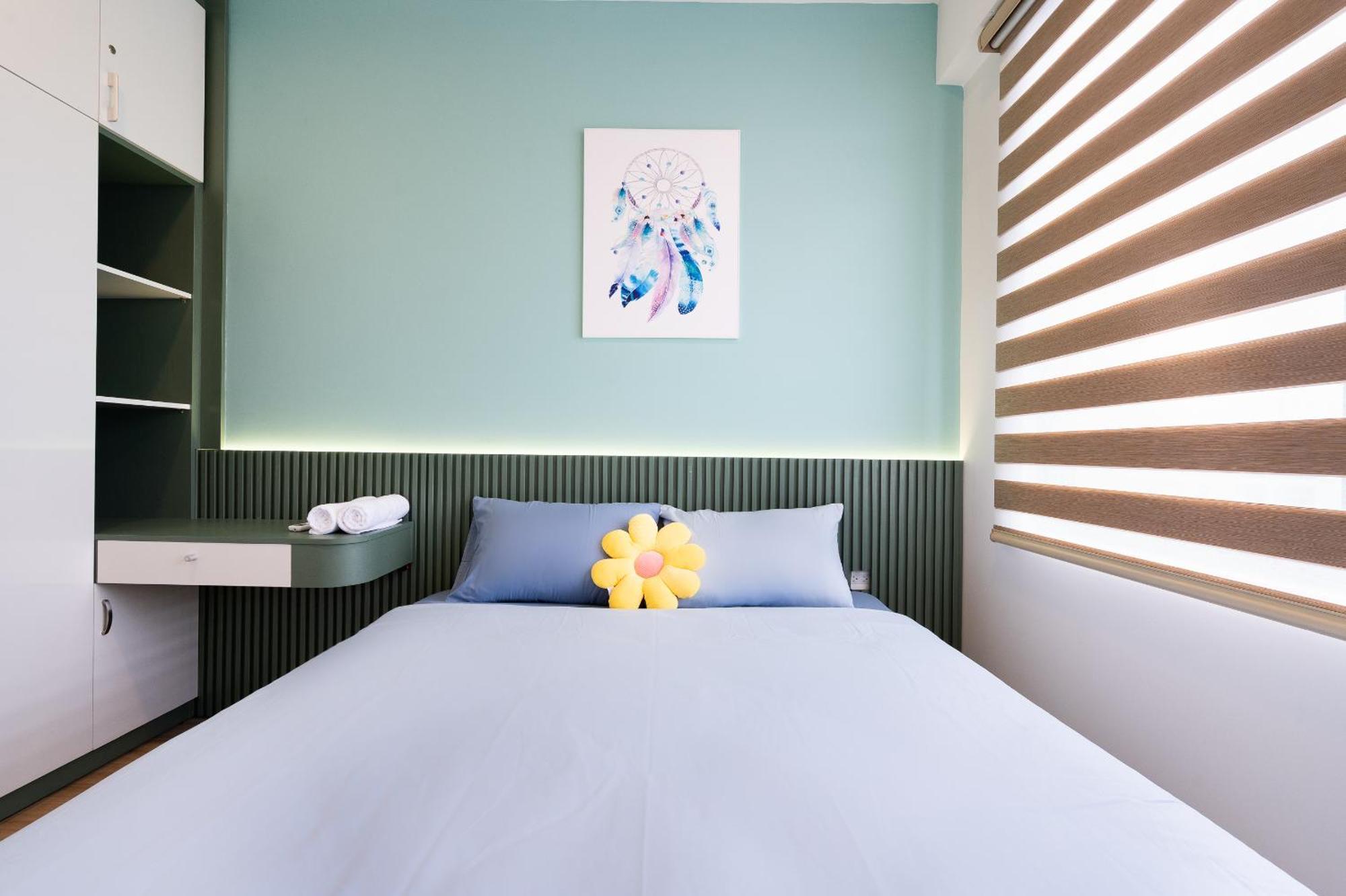 Rubi - Soho & District 1 Apartment